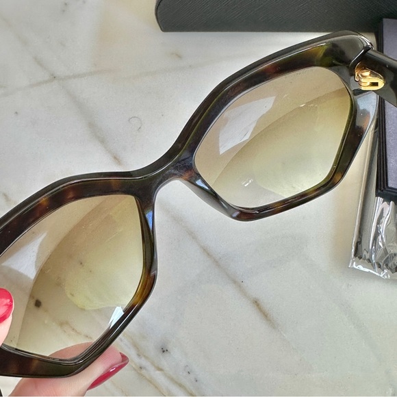 PRADA SPR 16R heritage brown tortoise oversized Sunglasses Acetate - Picture 11 of 16